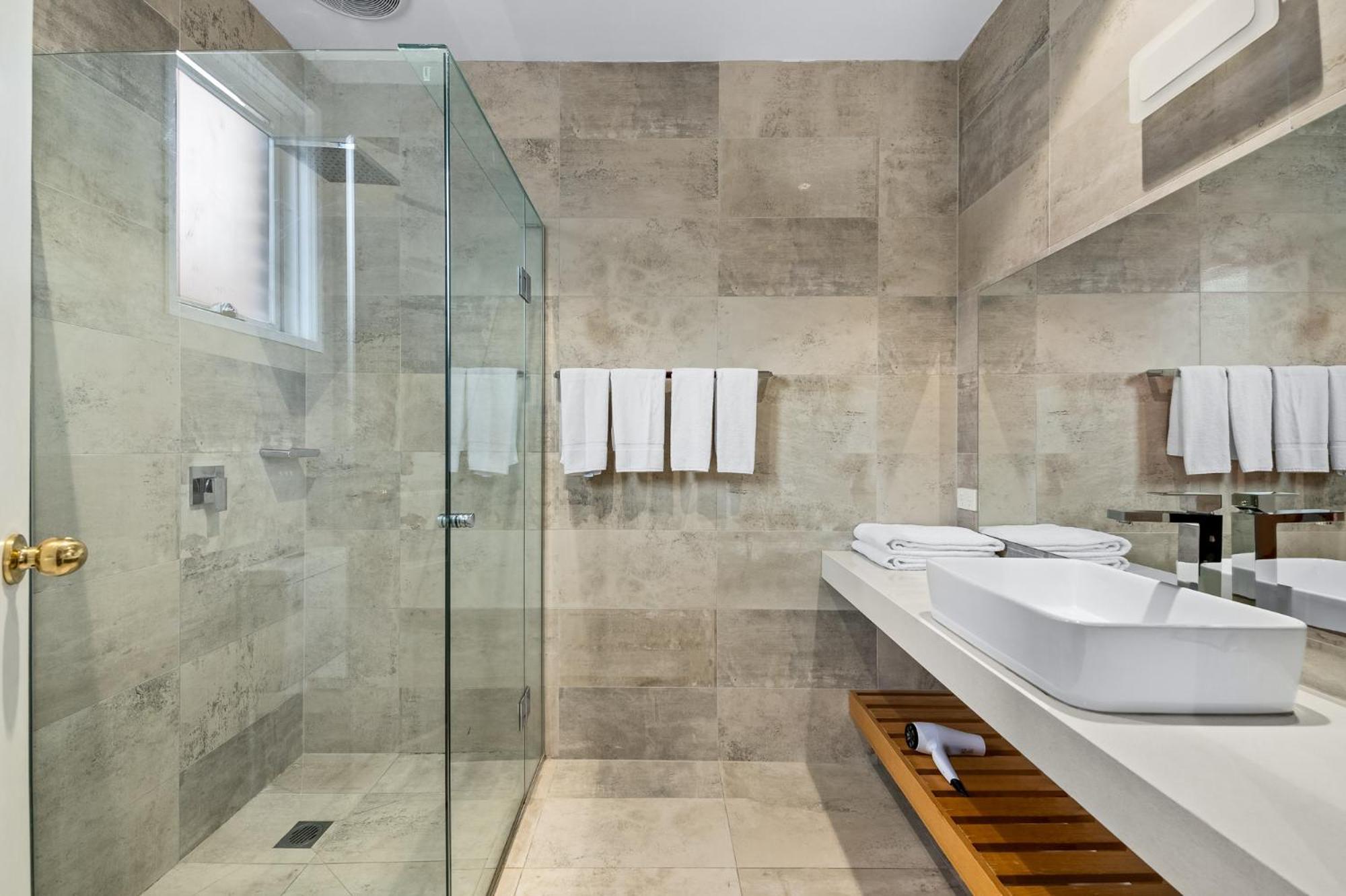 Rowville International Hotel Dış mekan fotoğraf