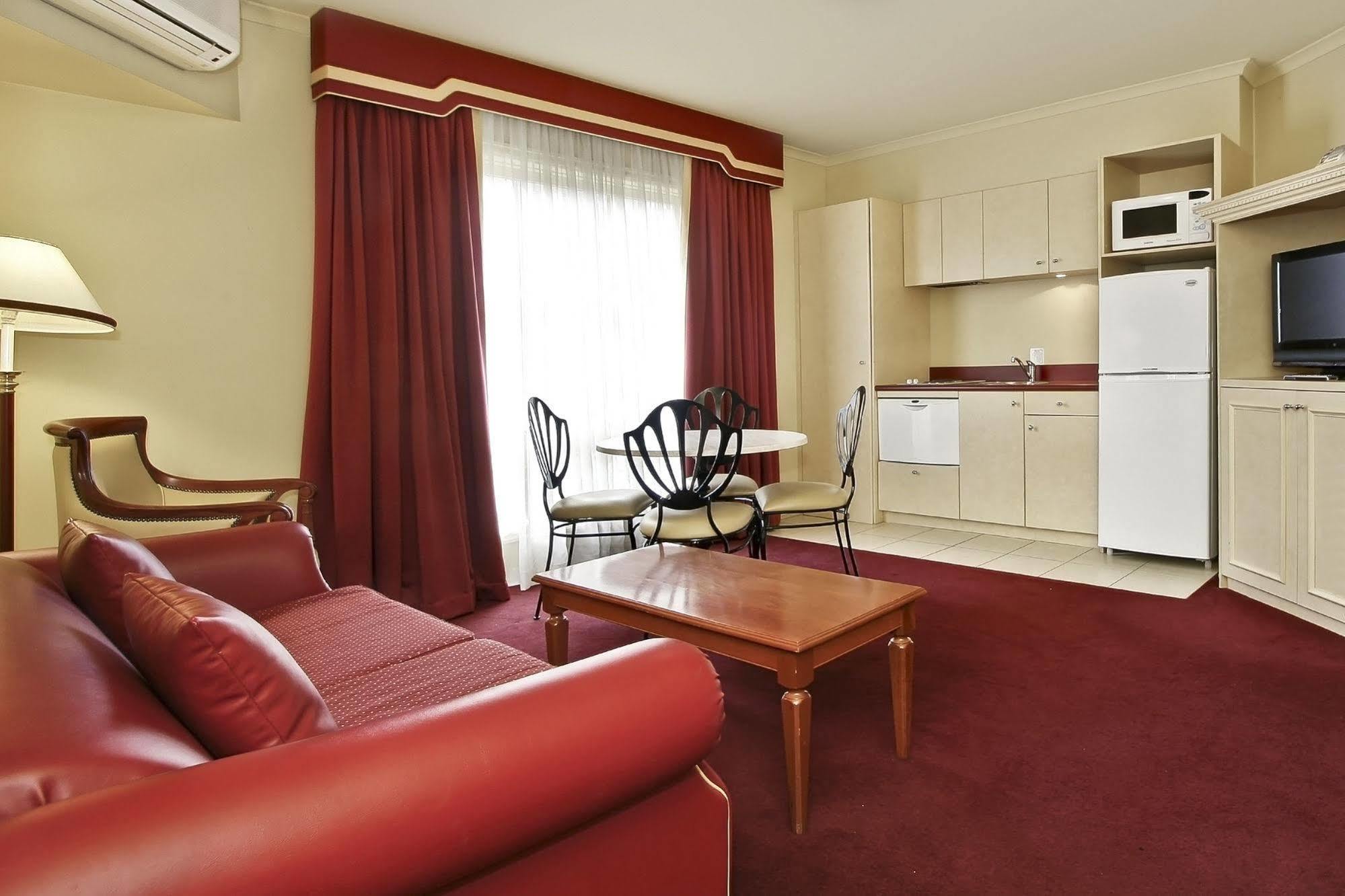 Rowville International Hotel Dış mekan fotoğraf