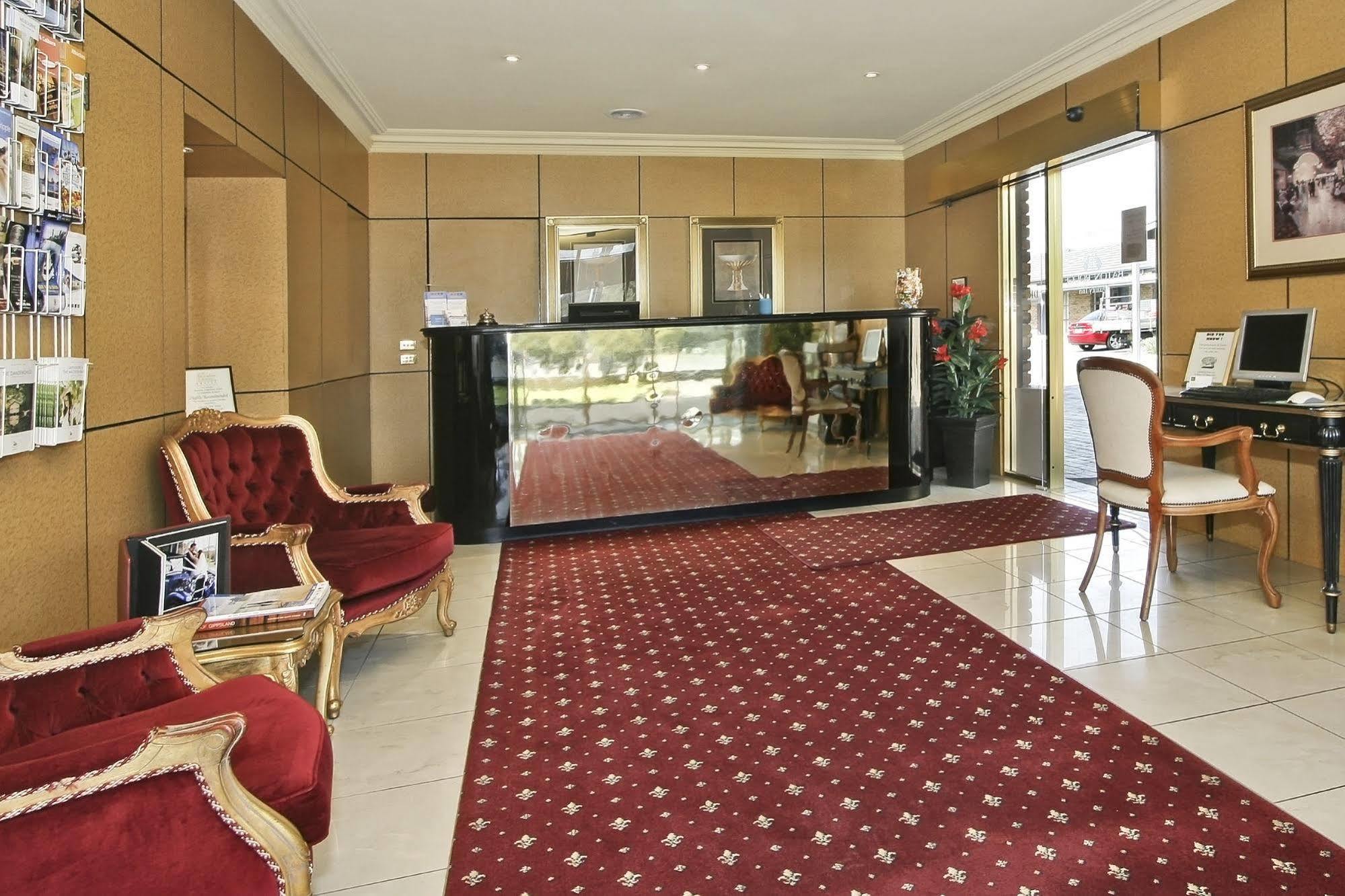 Rowville International Hotel Dış mekan fotoğraf