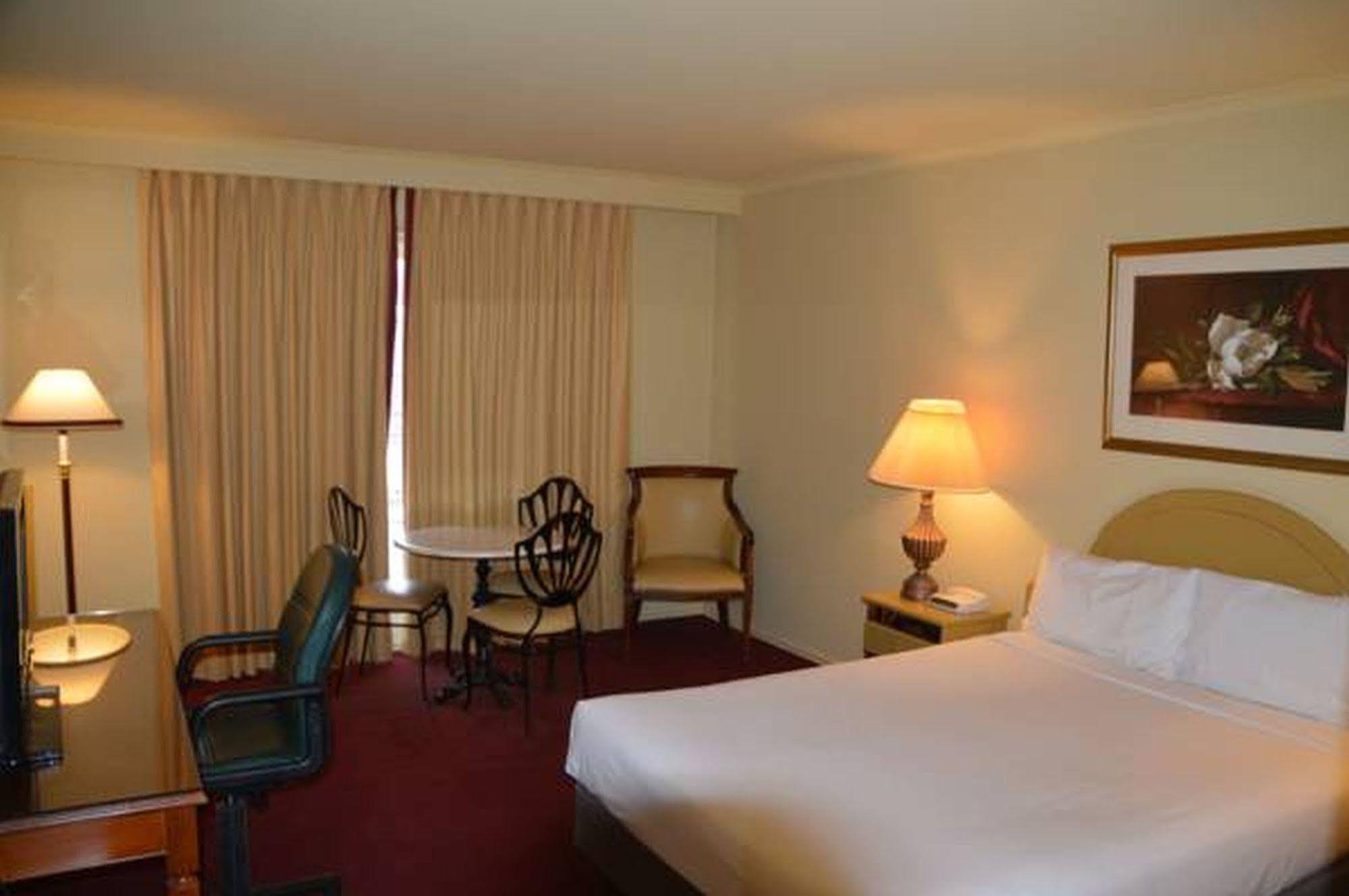 Rowville International Hotel Dış mekan fotoğraf